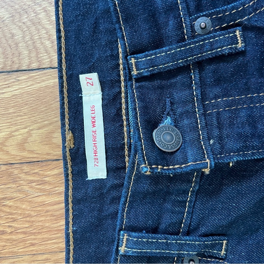 Levi’s 728 high rise wide leg 27/32 - Picture 4 of 5